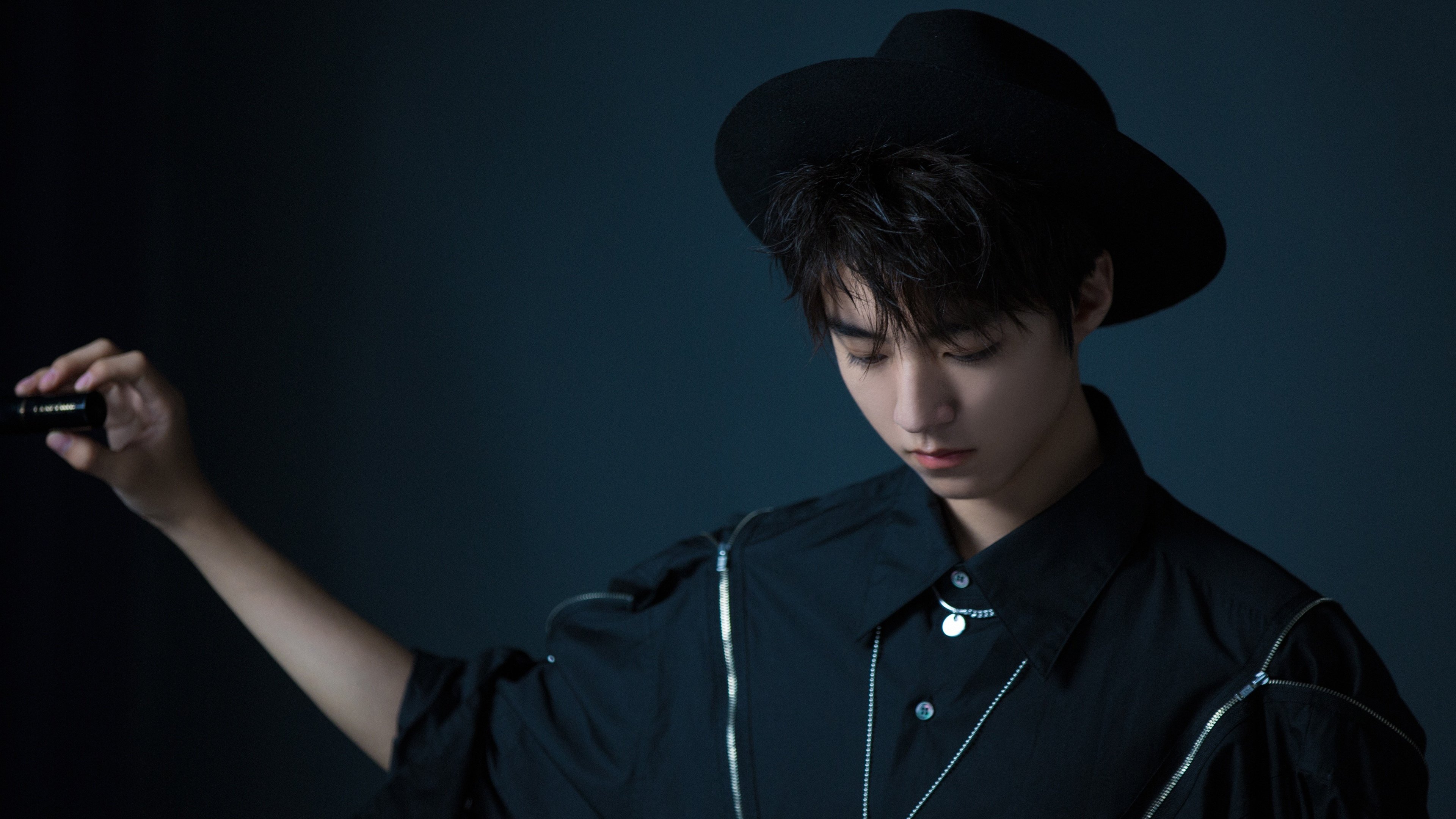 开云全站-弗朗索瓦·斯图尔特：南非队的全能型中场，攻防两端完美融合，弗朗索瓦维拉斯