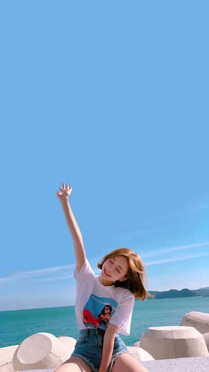 kaiyun体育综合-新西兰全黑队进攻套路多样，突破防线如行云流水，新西兰 all black